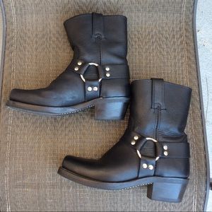 Frye Black Leather Women’s 8R Harness Boots